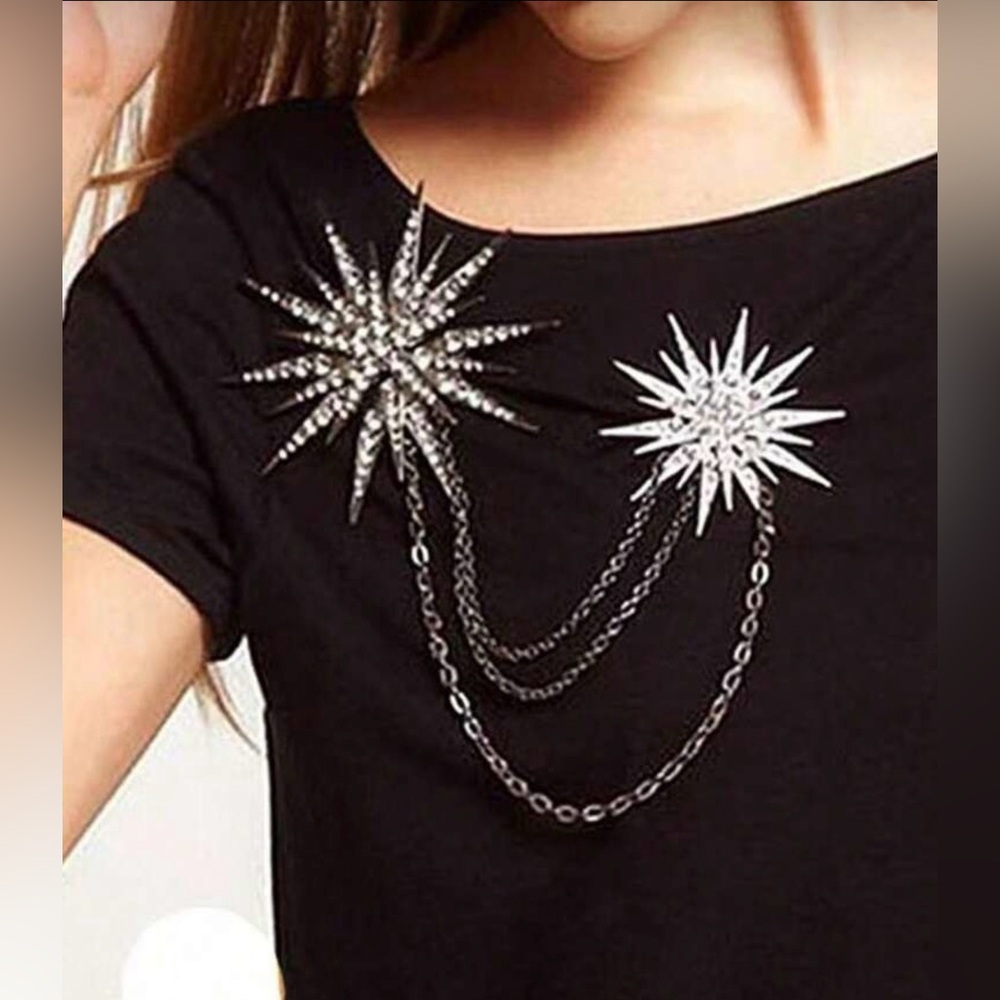 NWT Elegant Silver Starburst Chain Brooch Eight-Pointed Star Shape Diamond - Picture 3 of 4